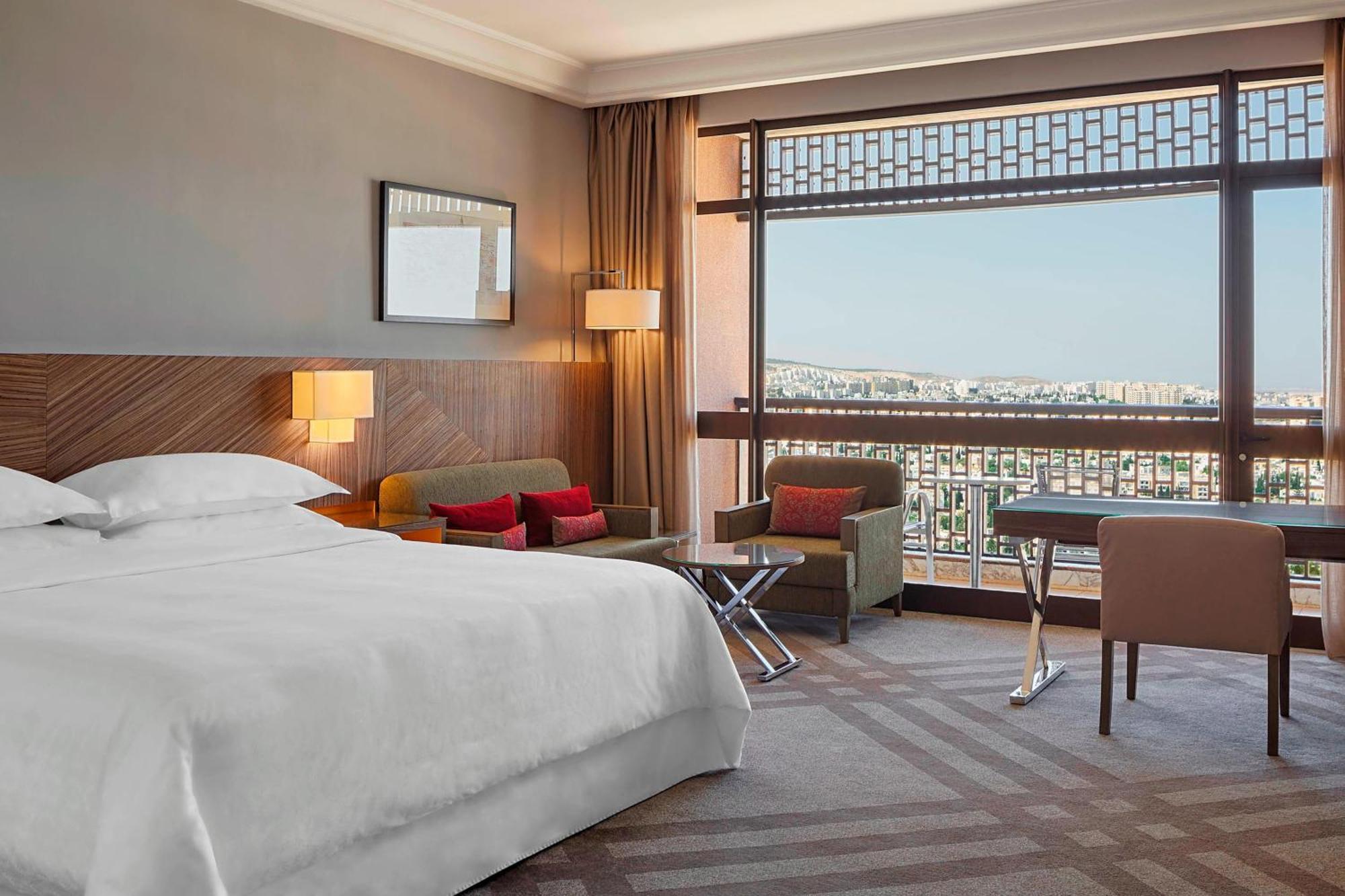 Sheraton 5*