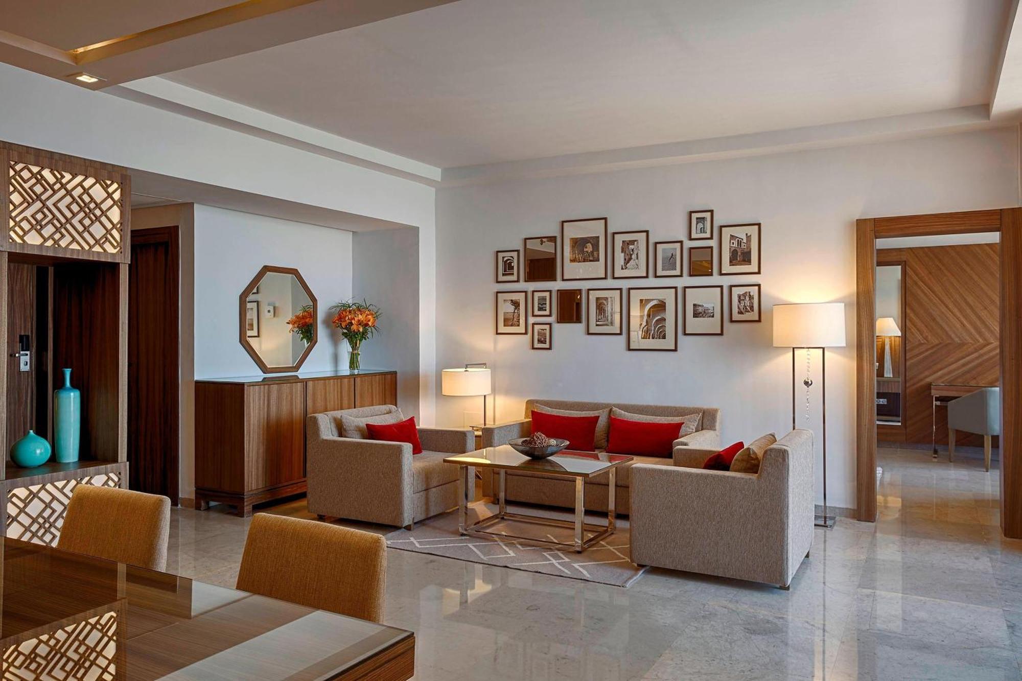 Sheraton Отель